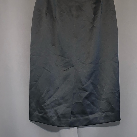 Ann Taylor Loft Pencil Skirt - Picture 2 of 5